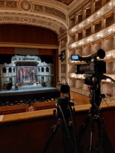 produzione_in_teatro2